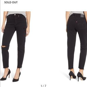 Levi’s Black Distressed Wedgie Skinny Jeans